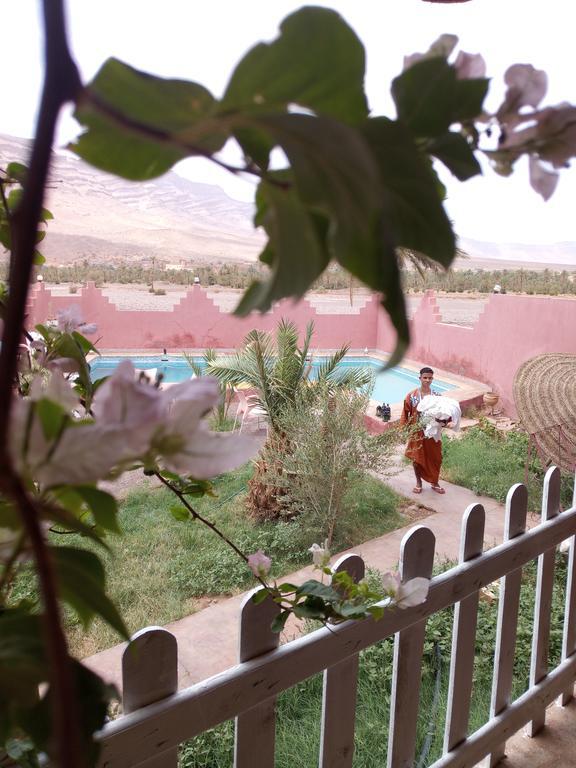 Riad Hiba Foum Zguid Bagian luar foto